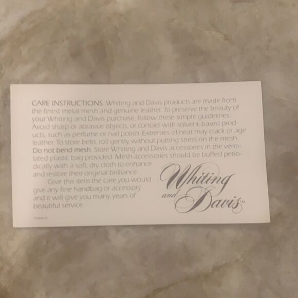 Whiting & Davis Gold Metallic Evening Bag - Picture 8 of 9